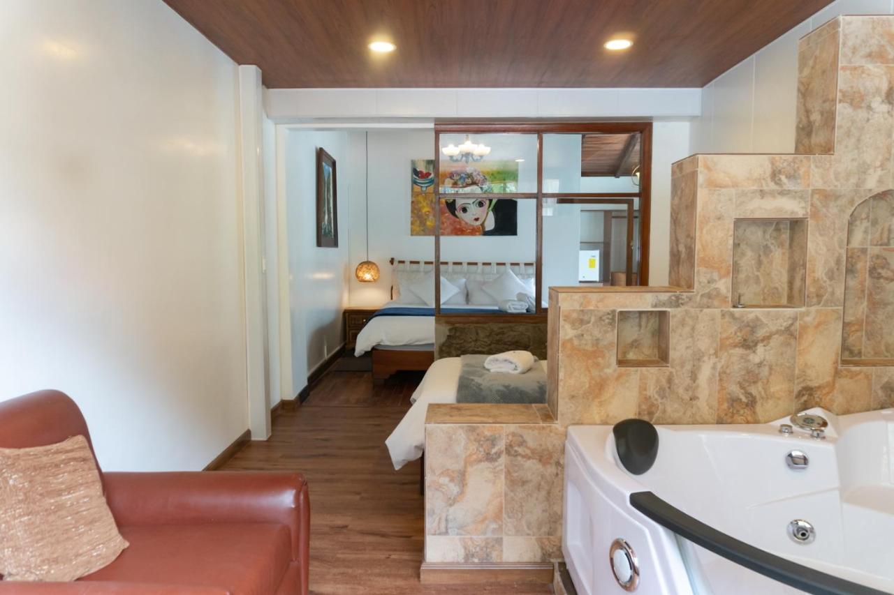 Hotel De Mi Pueblo バーニョス エクステリア 写真